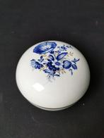 Meissen Grande scatola con raffinati dipinti floreali blu