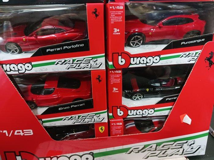 Bburago 1:43 - Modelauto (12) - Ferrari, Hobby en Vrije tijd, Modelauto's | 1:5 tot 1:12