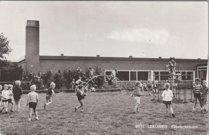 BEN. LEEUWEN - Kleuterschool, Verzamelen, Ansichtkaarten | Nederland, Verzenden