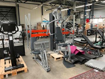Online veiling: Life Fitness krachtstation G2 beschikbaar voor biedingen