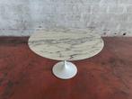 Knoll - Eero Saarinen - Eettafel - Tulp - Arabesk - eettafel, Antiek en Kunst