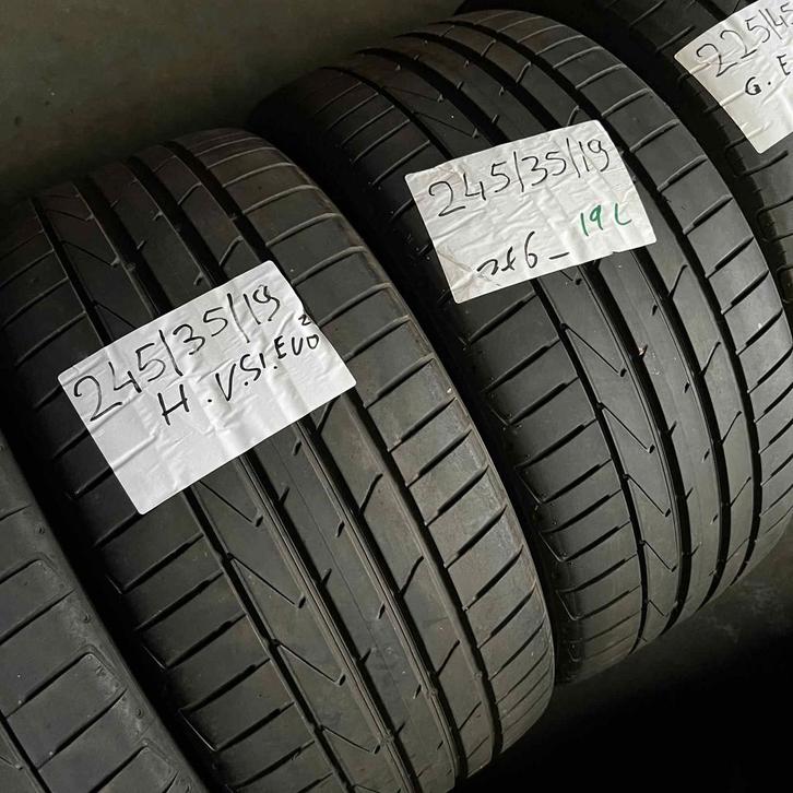 2 x Hankook Ventus S1 Evo2 245-35-19 Zomerbanden 6mm, Auto-onderdelen, Banden en Velgen, 19 inch, Zomerbanden, 245 mm, Personenwagen