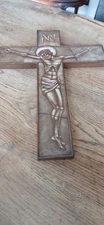 Crucifix - opaline glas - 1950-1960 - Jezus aan het kruis