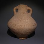 Bronstijd Terracotta Gietkan. 12 cm hoog. (Zonder