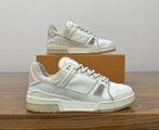 Louis Vuitton - Sneakers - Maat: Shoes / EU 42.5, UK 8, Antiek en Kunst