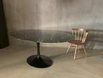 Knoll - Eero Saarinen - Eettafel - Saarinen - Levanto