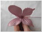 Vlinders van foam lila 6 cm. doos 36 stuks voor corsage, Hobby en Vrije tijd, Knutselen, Ophalen of Verzenden, Nieuw
