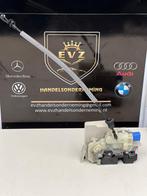 VW Transporter T6 Deurslot mechaniek deur links bj.2018, Gebruikt, Volkswagen