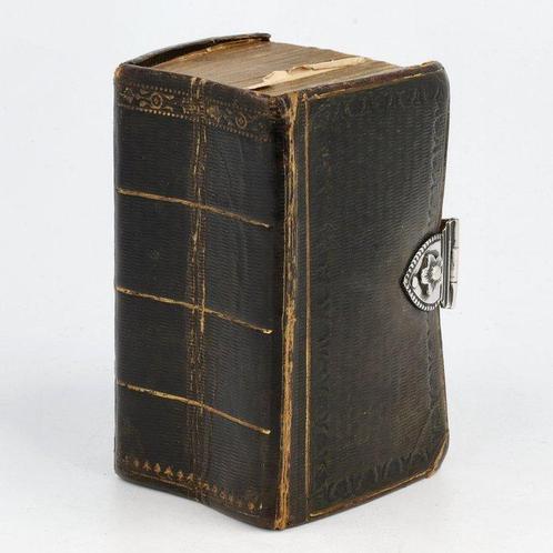 Bijbel - Enschedé en Zonen 1834 - zilveren slot - 1821, Antiek en Kunst, Antiek | Goud en Zilver