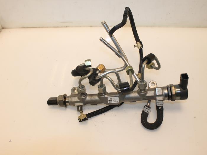 Galerij (Injectie) Volkswagen Golf O144611, Auto-onderdelen, Motor en Toebehoren, Ophalen of Verzenden