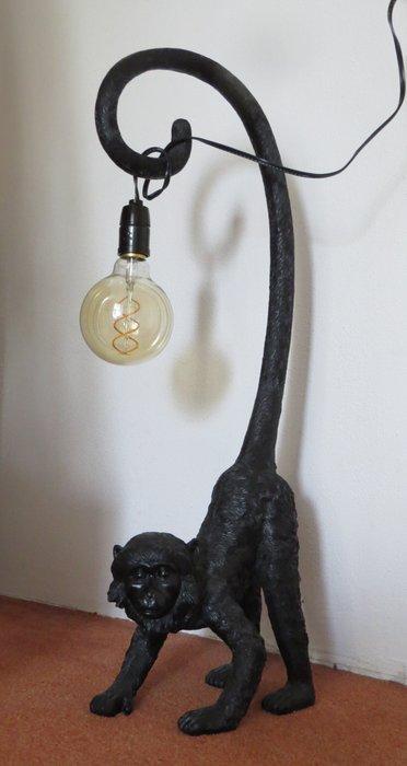 Staande lamp - MGO, Huis en Inrichting, Overige Huis en Inrichting