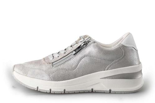 Tamaris Sneakers in maat 37 Zilver | 10% extra korting, Kleding | Dames, Schoenen, Overige kleuren, Zo goed als nieuw, Sneakers of Gympen