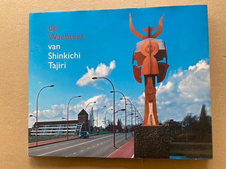 Shinkichi Tajiri - De Warriors - Beelden en Tekeningen, Boeken, Kunst en Cultuur | Beeldend, Zo goed als nieuw, Beeldhouwkunst