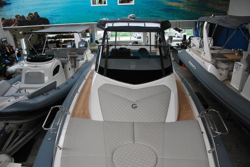 Capelli T44–Luxe RIB met Italiaans design en ultiem comfort, Watersport en Boten, Rubberboten, 200 pk of meer, Overige materialen