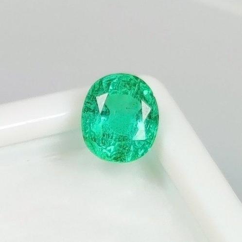 Groen Smaragd - 2.10 ct - International Gemological, Sieraden, Tassen en Uiterlijk, Edelstenen