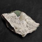 Stilbiet Kristallen op matrix - Hoogte: 7 cm - Breedte: 5, Verzamelen, Mineralen en Fossielen