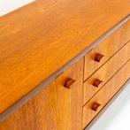 Dressoir | White And Newton | Vintage | Teak |  3830, Huis en Inrichting, Kasten | Dressoirs, 150 tot 200 cm, Teakhout, Mid-Century