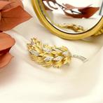 Exclusief 18 Krt. Bicolor gouden blad broche (witgoud), Sieraden, Tassen en Uiterlijk, Broches, Gebruikt, Overige kleuren, Ophalen of Verzenden