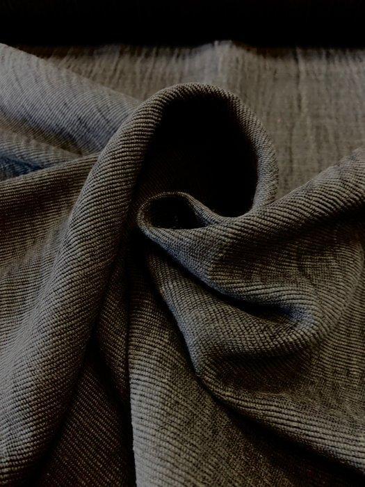 Prestigieus, stevig maar zacht stof in antrietgrijs met, Antiek en Kunst, Antiek | Kleden en Textiel