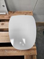 Ideal Standard Dea closetzitting met deksel met softclose, Doe-het-zelf en Verbouw, Sanitair, Ophalen of Verzenden, Nieuw, Bad