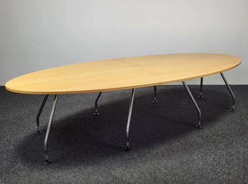 Vitra Vergadertafel Ovaal 300 x 130 cm, Zakelijke goederen, Kantoor en Winkelinrichting | Kantoormeubilair en Inrichting, Gebruikt