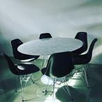 Ronde Tulip tafel van Saarinen, Carrara marmeren blad 120cm, Nieuw, Verzenden
