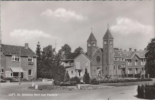 ULFT - St. Antonius Kerk met Pastorie, Verzamelen, Ansichtkaarten | Nederland, Verzenden