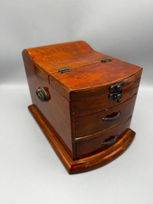 Houten sieradenkist met spiegel – elegant en praktisch -, Antiek en Kunst, Curiosa en Brocante
