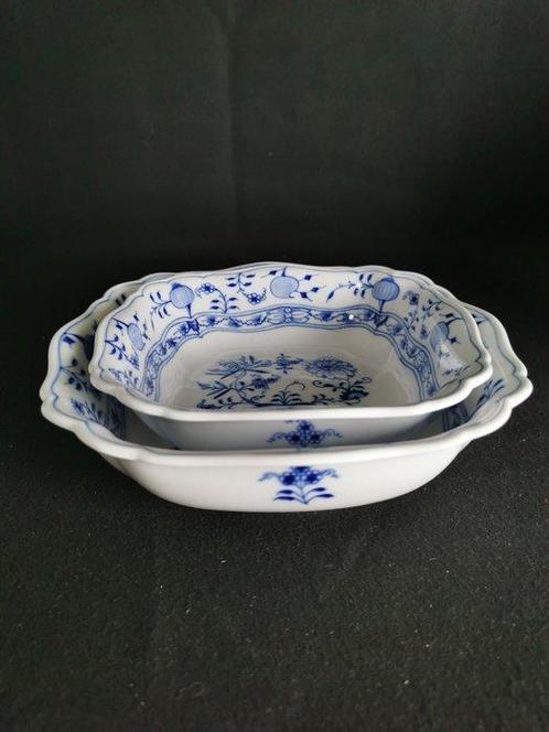 Meissen -2 Insalatiera18/22cm - articolo raro - Cipolla, Antiek en Kunst, Antiek | Meubels | Tafels