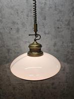 E F Frantzen - Hangende plafondlamp - Opaline glas -