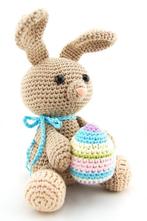 Haakpakket byClaire Paashaas met ei, Hobby en Vrije tijd, Ophalen of Verzenden, Nieuw, Breien of Haken, Wol of Garen