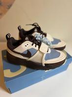 Nike Travis Scott Zoom Field Jaxx Leche Blue maat EU 35.5, Kleding | Dames, Schoenen, Bruin, Nike, Nieuw, Ophalen of Verzenden