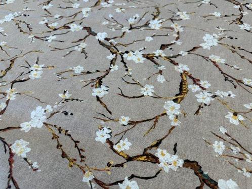 Sakura uit het Oosten op natuurlijk doek - Meubelstof - 2.5, Antiek en Kunst, Antiek | Kleden en Textiel