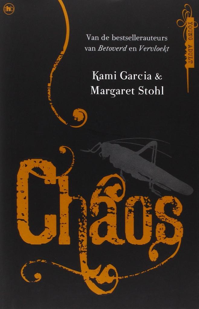 Chaos - Kami Garcia &amp; Maragret Stohl - Paperback, Boeken, Fantasy, Gelezen, Ophalen of Verzenden