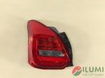 SUZUKI SWIFT MK8 17- ACHTERLICHT LINKS LED EU 220-59363, Auto-onderdelen, Verlichting, Verzenden, Gebruikt, Suzuki