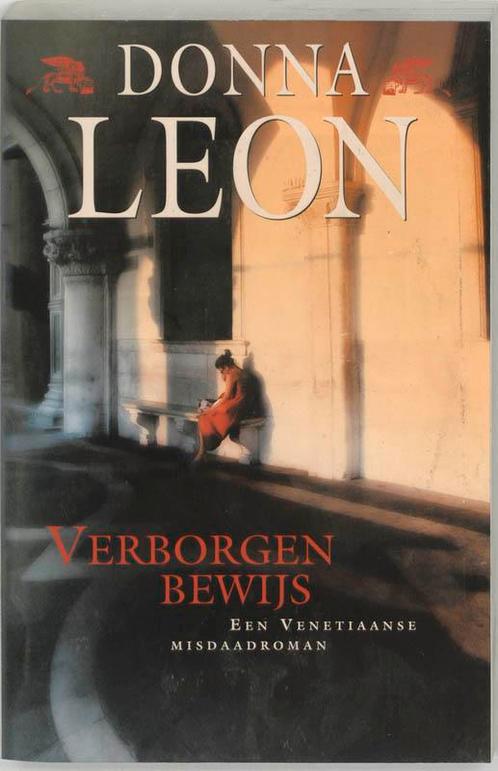 Verborgen bewijs / Een Venetiaanse misdaadroman Donna Leon, Boeken, Thrillers, Gelezen, Verzenden