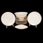 Tafelservies (13) - Porselein uit LIMOGES - lijst en, Antiek en Kunst, Antiek | Meubels | Tafels