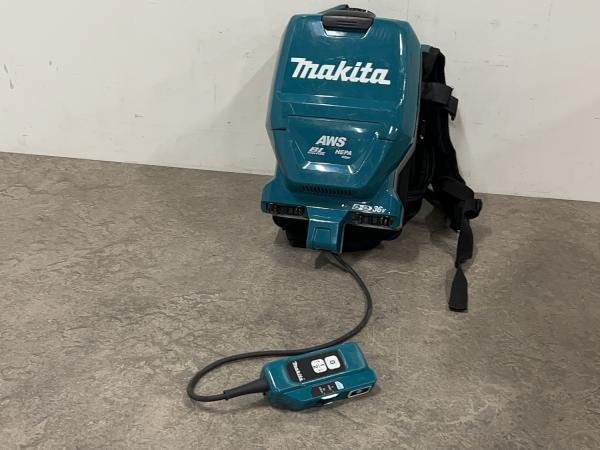 Veiling - Makita rugstofzuiger body DVC265Z, Doe-het-zelf en Verbouw, Gereedschap | Overige machines
