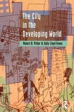 City In The Developing World 9780582357419 Sally Lloyd-Evans, Verzenden, Gelezen, Sally Lloyd-Evans