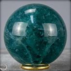 Prachtige bol van groene fluoriet Kristal, China- 1237.71 g, Verzamelen, Mineralen en Fossielen