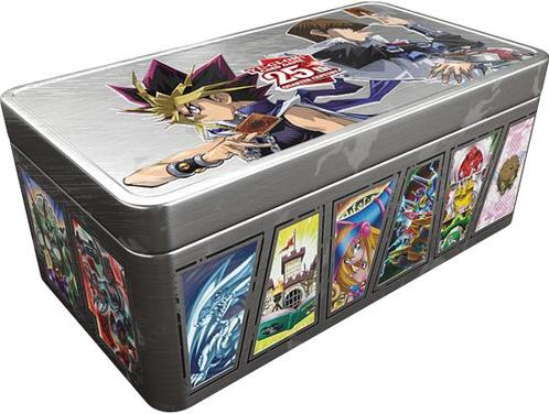 Yu-Gi-Oh! - 25th Anniversary Dueling Mirrors Tin | Konami -, Hobby en Vrije tijd, Verzamelkaartspellen | Yu-gi-Oh!, Nieuw, Verzenden