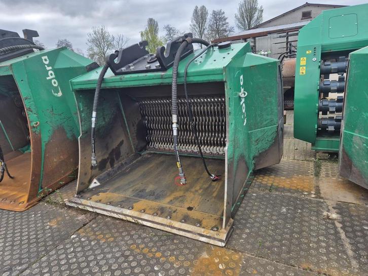 gebruikte zeefbak 25mm voor 25-38 tons graafmachine, Zakelijke goederen, Machines en Bouw | Kranen en Graafmachines