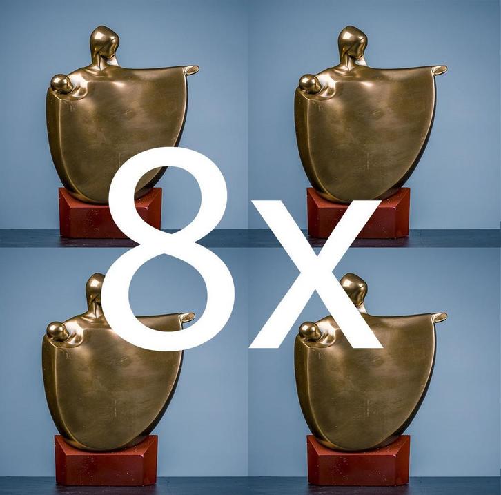 Acht moeder en kind beelden - Maestoso, Antiek en Kunst, Kunst | Overige Kunst, Ophalen of Verzenden