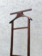 Fact - Piergiorgio Lavagnini - Dressboy - Hout, Messing -