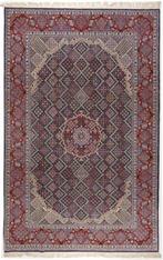 Isfahan - Oud - Met zijdegehalte - Vloerkleed - 330 cm - 202, Nieuw