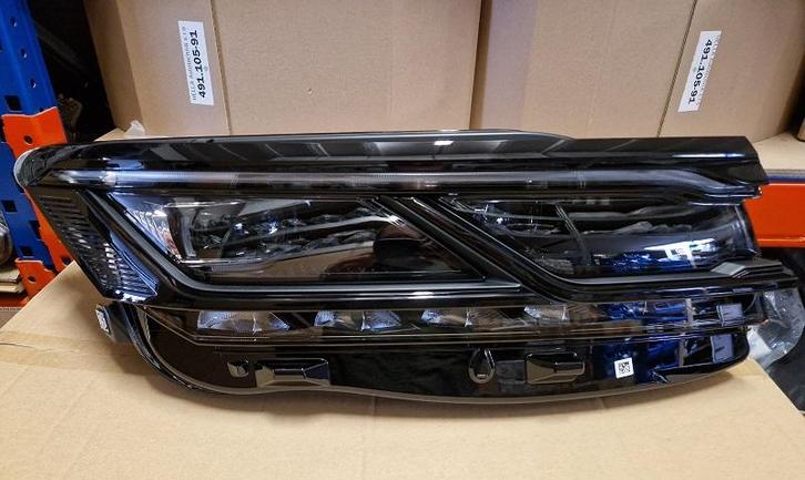Koplamp VW Touareg CR7 Full LED Matrix Origineel NIEUW Recht, Auto-onderdelen, Verlichting, Nieuw, Verzenden