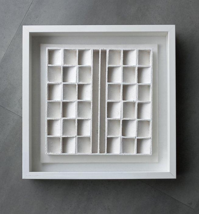 Mivillage - Wit Reliëf Nr 27, Antiek en Kunst, Kunst | Schilderijen | Modern