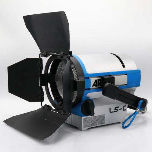 Arri L5-C RGB LED Fresnel light incl Think Tank Video Rig 18, Audio, Tv en Foto, Fotocamera's Digitaal, Gebruikt, Overige Merken