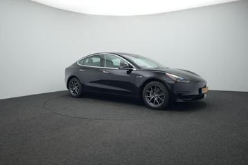 Private Lease - Tesla Model 3 - Standard Range Plus RWD 4d beschikbaar voor biedingen