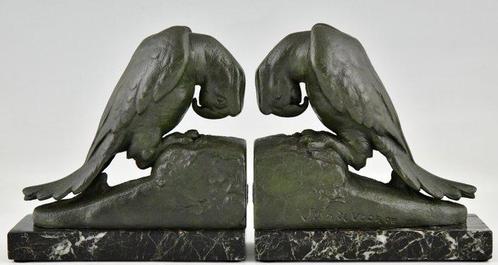 Gieterijstempel Brig - Georges Van De Voorde - Boekensteunen, Antiek en Kunst, Antiek | Meubels | Stoelen en Banken